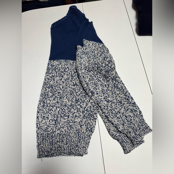 Diesel Crewneck Sweater … 
Some minor discolouration as seen in picture. - Picture 3 of 3